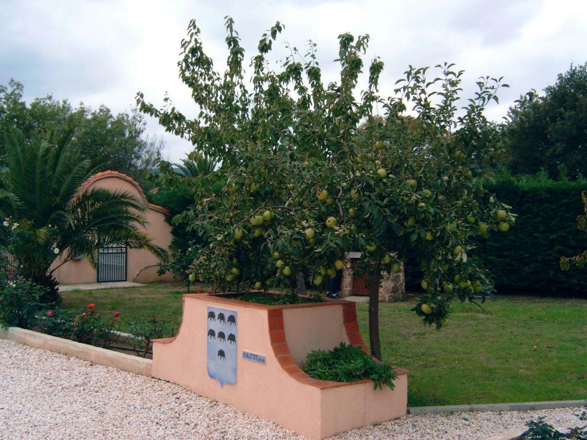 La Planquette Bed & Breakfast Castelnou Eksteriør bilde
